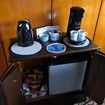B&B Woonschip Robbedoes