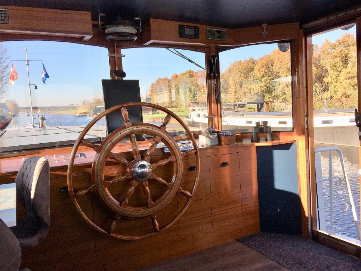 Bed & Breakfast Woonschip Robbedoes Amersfoort